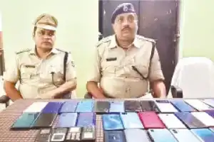 Four arrested in Rayagada for mobile phone theft