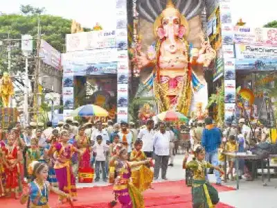 Ganesh Chaturthi festivities immerse Hyderabad city