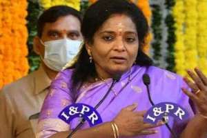 Governor acknowledges teacher as a guiding force for the entire nation