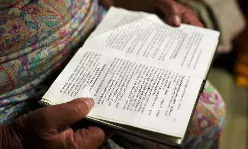 High Court declares that giving Bible is not an attempt to convert