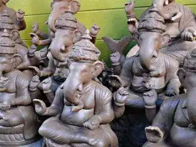 HMDA Distributes 150,000 Clay Ganesh Idols in Just Four Days in Hyderabad