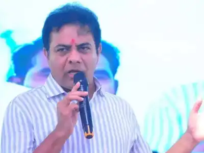 KTR Commends NTR as He Inaugurates Municipal Park at Lakaram Tank Bund in Khammam
