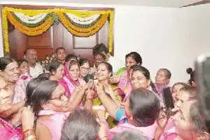 Leaders of BRS shower praises on Kavitha for Womens Quota Bill