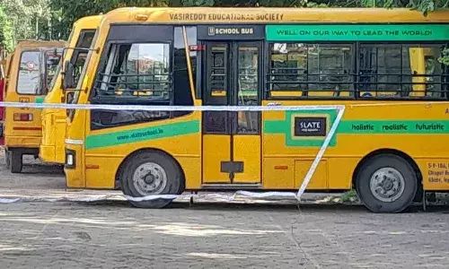 Morning walkers in Hyderabad upset by illegal parking at Public Garden