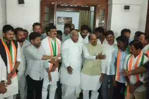 Mynampally and his son officially join Congress in New Delhi