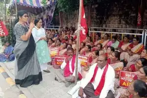 Official appeals to Anganwadi teachers in Karimnagar to end strike