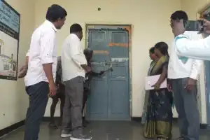 Officials assume control of centres as Anganwadi teachers in Wanaparthy go on strike