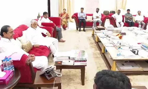 Parliamentary Party meeting of BRS in progress at Pragathi Bhavan