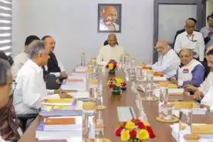 Parties and Law Commission to collaborate on joint poll panel for gathering perspectives