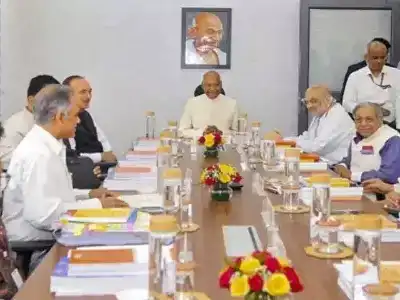 Parties and Law Commission to collaborate on joint poll panel for gathering perspectives