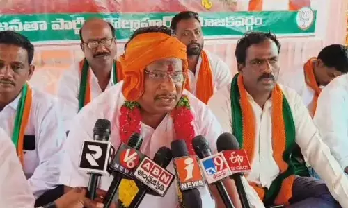 Protests Lasting 48 Hours Demand for Mango Market in Kollapur