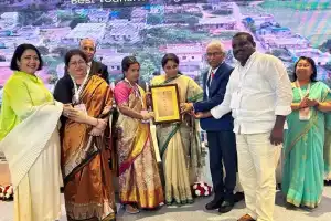 Union Tourism Award conferred upon Chandrapur sarpanch