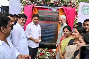 Asad praises KTR for development of IT Tower in Malakpet, bringing joy to the residents of Old City