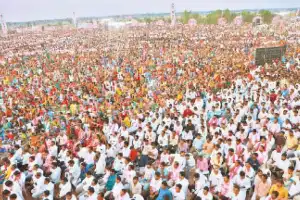 BRS meeting in Munugodu highlighted by lively dance, drama, and songs