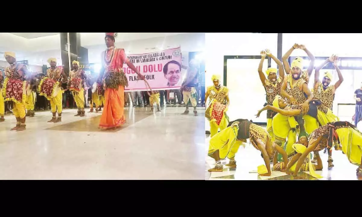 City Shopping Malls in Hyderabad Catching Up to Flash Folk Trend