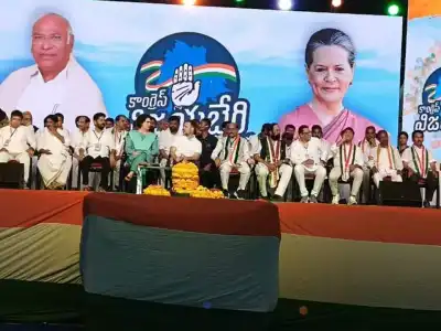 Congress Bus Yatra in Mulugu inaugurated by Rahul Gandhi