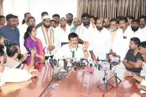 Congress cadre meets with Malkajigiri MLA Mynampally for election campaign discussion