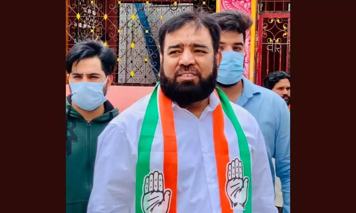 Congress nominee Karwan makes commitment to resolve civic problems