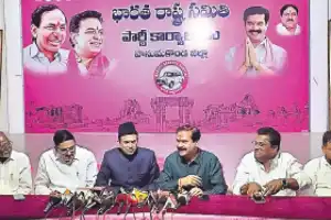 D Vinay Bhaskar criticizes Gandhis for their lack of understanding of Telangana