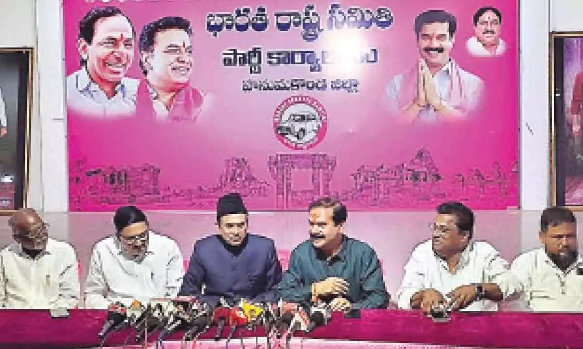 D Vinay Bhaskar criticizes Gandhis for their lack of understanding of Telangana