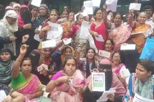 Families in Rajendranagar stage protest due to refusal of 2BHK houses