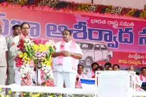 KCR urges trust in BRS instead of political tourists