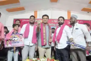 KTR suggests using social media to counter Congress’ campaign in Sircilla