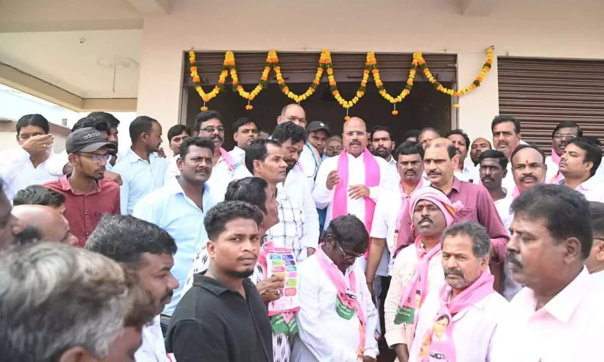 Manchireddy Kishan Reddy, MLA, Holds Meeting with Elders from Different Colonies