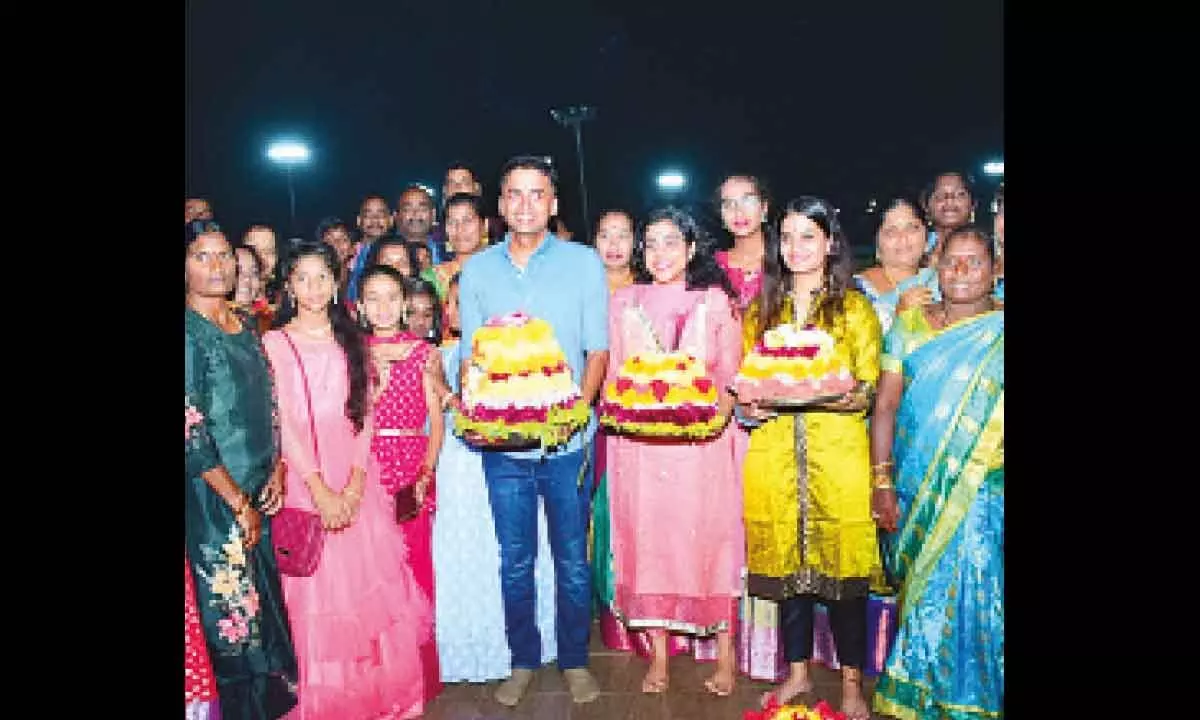 Police department conducts Bathukamma celebrations in Siricilla