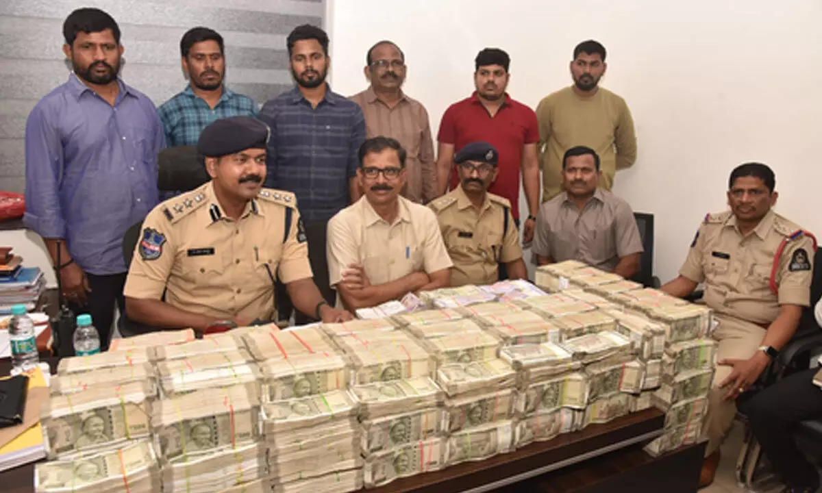 Police in Hyderabad confiscate hawala cash valued at Rs 3.35 crore during vehicle inspection.