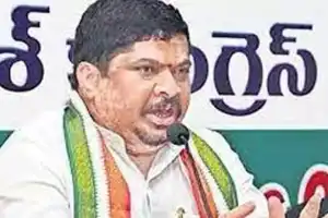 Ponnam Prabhakar Urges Visit to Medigadda Barrage, Sets Out for the Project This Morning
