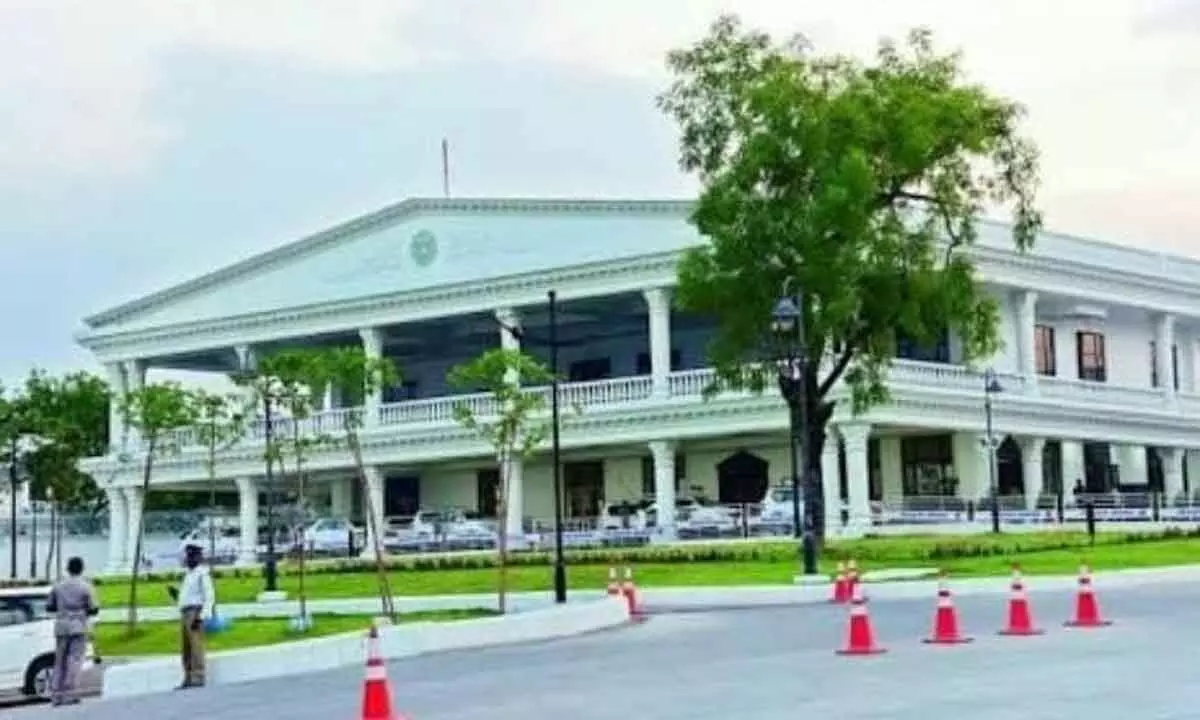 Pragati Bhavan receives notice from EC