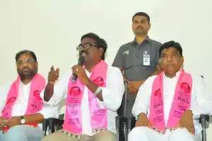 Puvvada Ajay Kumar accuses Tummala Nageswara Rao of speaking complete falsehoods in Khammam