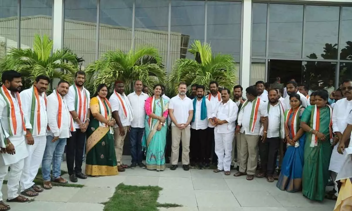 Rahul sends his best wishes to Congress candidate Veerlapalli