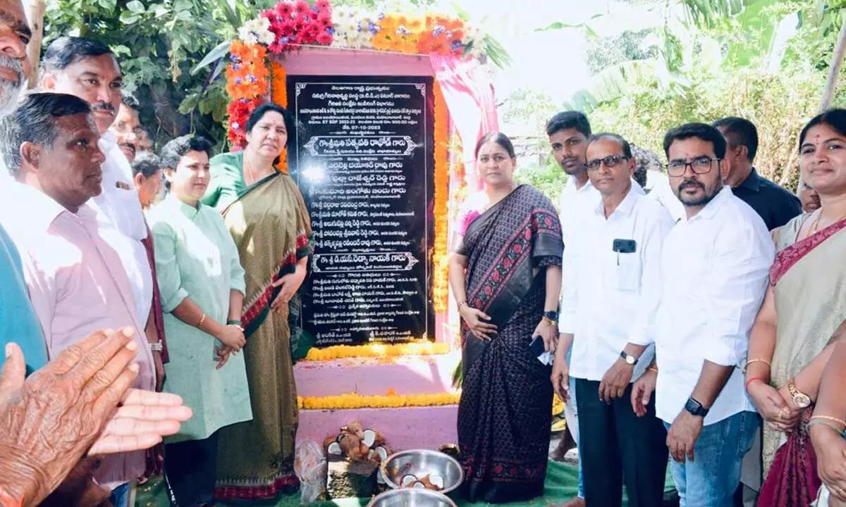 Satyavati Rathod expresses overwhelming emotions as she lays foundation for development projects in Mahabubabad
