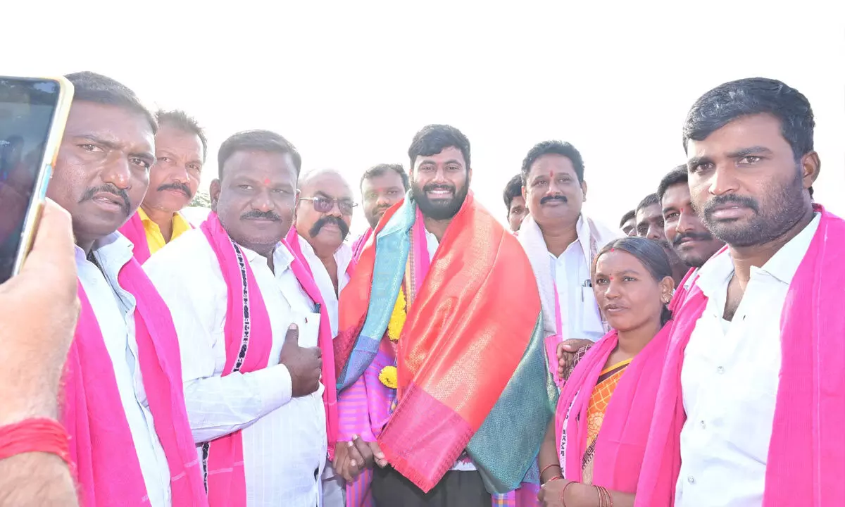 Son of Gadwal MLA actively supports father’s election campaign