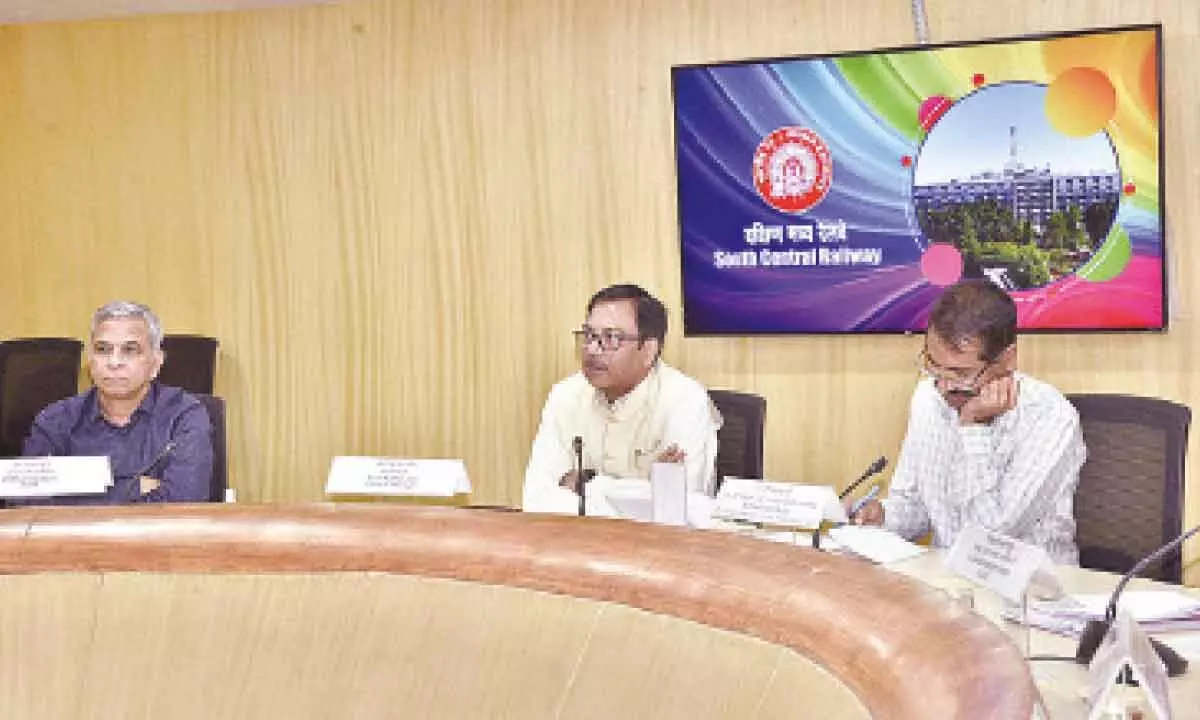 Staff at SCR receive ‘Man of the Month’ safety awards