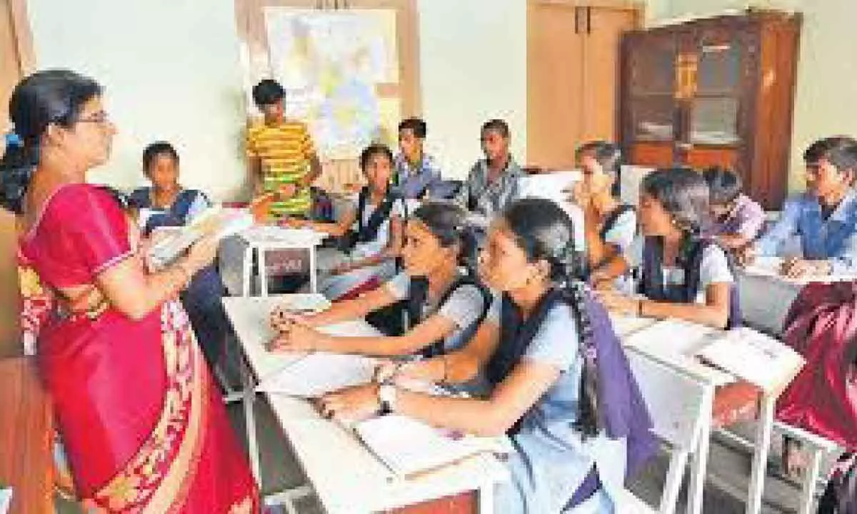 Teachers express anger… Wake up politicians