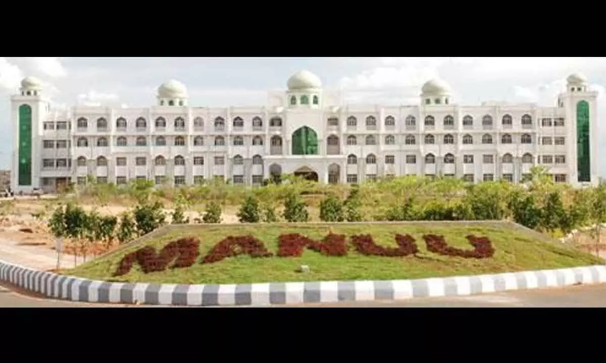 Teachers Remain Indispensable Even in the Digital Era