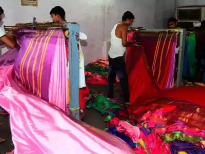 Telangana Government to Soon Distribute Bathukamma Sarees in Pre-Election Initiative