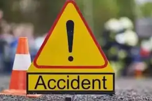 20 injured as RTC bus overturns in Shadnagar