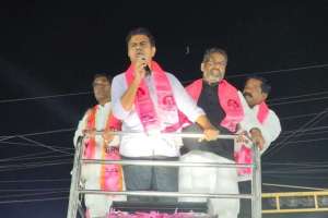 BRS Working President KTR Ignites Shadnagar with Electrifying Election Rally