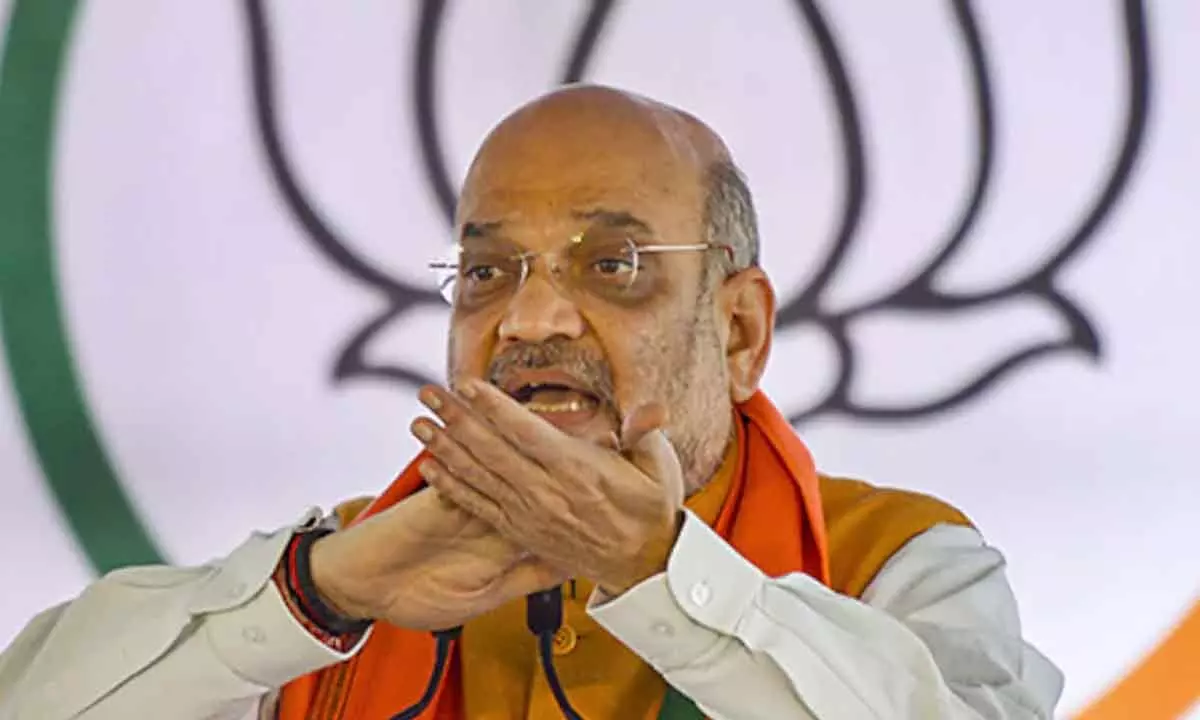 Amit Shah accuses KCR of engaging in corruption, speaks to the media