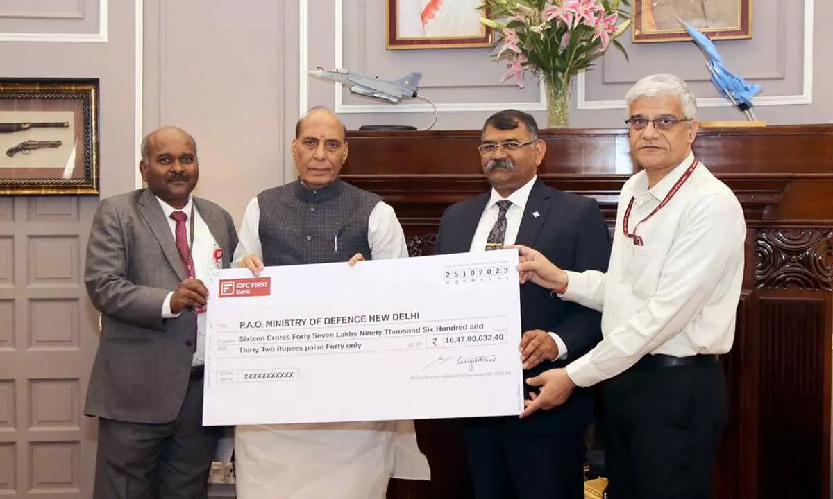 BDL distributes last dividend to the Centre