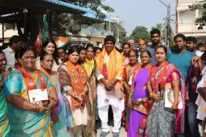 BJP candidate from Quthubullapur conducts Street corner meetings, urges public to support his candidacy