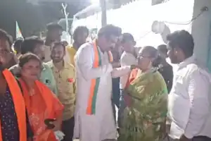 BJP candidate Ganesh undertakes door-to-door campaign in Secunderabad cantonment