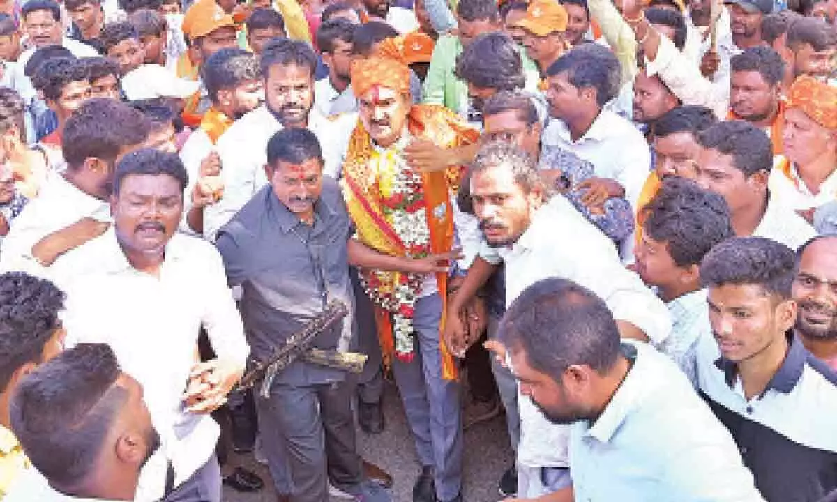 BJP candidate in Warangal pledges comprehensive development