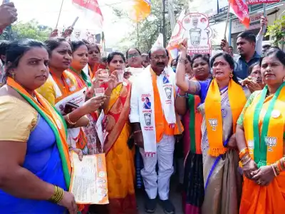BJP-Janasena candidate in Kukatpally actively campaigns at KPHB