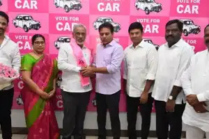 BJP leaders from Neredmet division join BRS in the presence of KTR