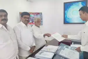 BRS requests EC to reverse decision on Rythu Bandhu